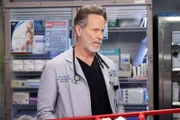 Dr. Dean Archer (Steven Weber)