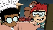 Vorne, l-r: Clyde, Zach