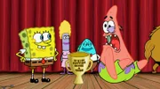 Vorne, l-r: SpongeBob, Patrick