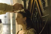 Krönung zur Königin von England: Anne Boleyn (Natalie Dormer) ...