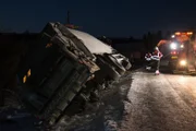 ORKANGER, NORWAY - Pulling the truck up from its side.  (photo credit:  National Geographic Channels)