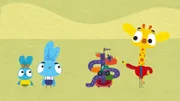 In der Savanne treffen Bop (mi.) und Boo (li.) auf ihren Giraffenfreund Jeff (re.), der einen supercoolen, ferngesteuerten Strand Buggy hat. Leider übertreiben die drei es ein bisschen mit dem "Rumsausen"...