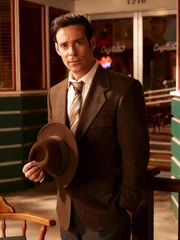 (4. Staffel) - Eureka - Die geheime Stadt: Dr. Grant (James Callis) ...
