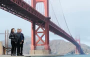 Tatort Golden Gate Bridge in San Francisco: Wird FBI-Agent Cade Conover (Peter Horton, r.), Detective Mac Taylor (Gary Sinise) und Jo (Sela Ward) das 15-jährige Mädchen rechtzeitig finden?