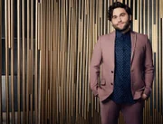 Dr. Levi Schmitt (Jake Borelli).
