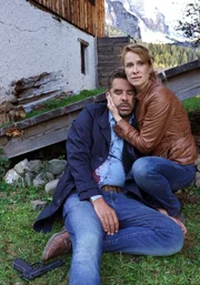 Sonja (Chiara Schoras) fürchtet um das Leben von „Capo“ Zanchetti (Tobias Oertel).