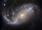 Die Beobachtung weit entfernter Galaxien führt die Forschung zu neuen Erkenntnissen.