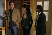 Numb3ers Numbers Season02 EP Convergence, Numb3ers Numbers Staffel02 EP Konvergenz, Regie USA 2005, Darsteller Coin Hanks (Marshall Penfield), Navi Rawat (Amita  "Convergence" -- coverage of the CBS series NUMB3RS. Photo: Cliff Lipson/CBS ©2005 CBS Broadcasting Inc. All Rights Reserved. Season #2; Prod #207