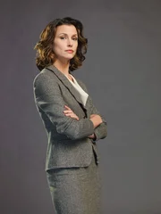 Erin Reagan-Boyle (Bridget Moynahan).