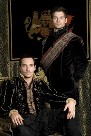 Jonathan Rhys Meyers as Henry VIII and Henry Cavill as Charles Brandon - Photo: Jonathan Hession/Showtime - Photo ID: tudors_gal2_0068a