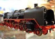 SF Spezial: Fernweh Zug um Zug Folge 2 Prunkstück aus der Dani Biber Sammlung: Modell-Dampflokomotive