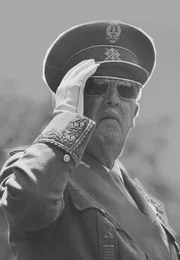 Francisco Franco regiert Spanien als Diktator von 1939 bis 1975.