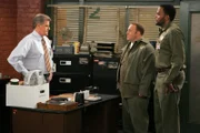 "Moxie Moron" -- Doug (Kevin James, center) tries to prove to Carrie that heís more than just a driver, when his boss, O'Boyle (Sam McMurray, left), takes a leave of absence and asks Deacon (Victor Williams, right) and Doug to fill in as supervisors