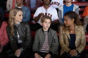 V.l.: Dr. Morgan Reznick (Fiona Gubelmann), Charlie (Kiefer O'Reilly), Dr. Claire Browne (Antonia Thomas)