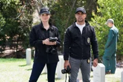 Jessica Knight (Katrina Law, l.); Nick Torres (Wilmer Valderrama, r.)