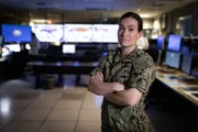Lt. Caitlin Fine ist Meteorologin im Gemeinsamen Taifun-Warnzentrum auf Hawaii