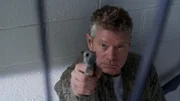 Der verurteilte Sexualstraftäter Michael Baxter (Stephen Lang) ist aus dem Gefängnis ausgebrochen. Das Team der Special Victims Unit vermutet, dass er seine angebliche Unschuld beweisen möchte.