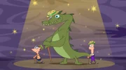 Als Familie Flynn einen Ausflug zum Loch Nase macht, spüren Phineas (li.) und Ferb das Monster auf, das dort sein Unwesen treibt.