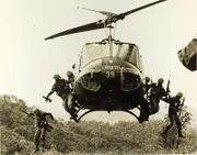Der Militärhubschrauber Bell UH-1 Iroquois