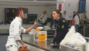 Um Verstöße am Flughafen Melbourne zu vermeiden, haben die Zollbeamten alles im Auge, was ungewöhnlich erscheint