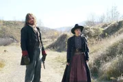 l-r: Django (Matthias Schoenaerts), Sarah (Lisa Vicari)