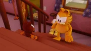 Garfield ist entnervt, weil der „niedliche“ Nermal einen ganzen Monat lang bei ihnen wohnen soll. Als wenn das nicht Strafe genug wäre, taucht plötzlich noch ein zweites niedliches Kätzchen namens Spumoni auf.