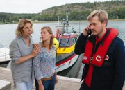 Sturmwarnung: Michaela May als Elsa Helström, Elzemarieke de Vos als Julia