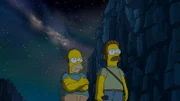 Maggie will mal wieder nicht schlafen und deswegen erzählt ihr Homer (l.) eine ganz besondere Gute-Nacht-Geschichte von sich und Ned Flanders (r.) ...