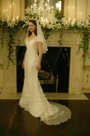 Nach und nach erkennt Charlotte (Kristin Davis), dass eine perfekte Hochzeitsfeierlichkeit keine Garantie für eine glückliche Ehe bildet ...
