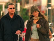 Grissoms (William Petersen) Spur führt in die Obdachlosenszene. Hat Cassie (Susan Misner) vielleicht den Mord beobachtet?