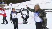 Davina und Robert treten gegen Shania und Carmen im Biathlon an.