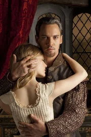 King Henry VIII (Jonathan Rhys Meyers) and Catherine Howard (Tamzin Merchant)
