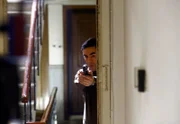 Mustafa Tombul (Oscar Ortega Sanchez) jagt einen flüchtigen Täter.