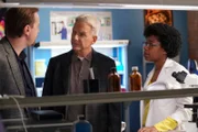 Sean Murray as NCIS Special Agent Timothy McGee, Mark Harmon as NCIS Special Agent Leroy Jethro Gibbs,  Diona Reasonover as Forensic Scientist Kasie Hines