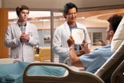 L-R: Dr. Shaun Murphy (Freddie Highmore), Dr. Alex Park (Will Yun Lee), Billy Cayman (Mason Gooding).