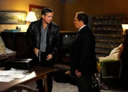L-R: Reese (Jim Caviezel) und Detective Fusco (Kevin Chapman)