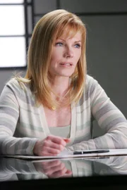 Catherine Willows (Marg Helgenberger)