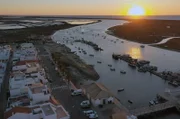 Die Kleinstadt Santa Luzia: ein Zentrum der portugiesischen Krakenfischerei