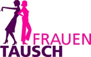 Seit 2003 tauchen mutige Frauen für zehn Tage in ein fremdes Leben ein. Sie tauschen die Familie und lassen sich auf große Abenteuer ein. 400 Familien haben in der Rekord-Doku-Soap „Frauentausch“ mitgemacht. Es wurde gelacht, gestaunt, geweint, gestritten und am Ende jedes Tauschs standen für alle Beteiligten wichtige Erfahrungen. In der 200. Folge tauscht eine 13-fache Mutter mit einer zweifachen Mutter, die in Namibia lebt.Seit 2003 tauchen mutige Frauen fĂĽr zehn Tage in ein fremdes Leben ein. Sie tauschen die Familie und lassen sich auf groüe Abenteuer ein. 400 Familien haben in der Rekord-Doku-Soap "Frauentauschâ€ś mitgemacht. Es wurde gelacht, gestaunt, geweint, gestritten und am Ende jedes Tauschs standen fĂĽr alle Beteiligten wichtige Erfahrungen. In der 200. Folge tauscht eine 13-fache Mutter mit einer zweifachen Mutter, die in Namibia lebt.