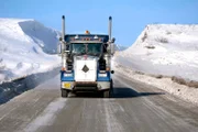 Ice Road Truckers Season4, Ice Road Truckers Staffel4,. Ice Road Truckers Season4 EP Trapped_on_the_Thin_Ice