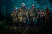 "Mama Bear" - A former inmate firefighter harboring a grudge against Sharon returns to carry out his revenge, on FIRE COUNTRY, Friday, Jan. 20 (9:00-10:00 PM, ET/PT) on the CBS Television Network and available to stream live and on demand on Paramount+*.  Pictured (L-R): Billy Burke as Vince Leone and Diane Farr as Sharon Leone.  Photo: Darko Sikman/CBS