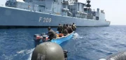 Somalische Piraten nehmen oft Gefangene auf Schiffen.