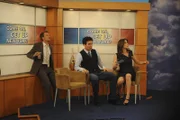 Marshall ist gemeinsam mit Lily, Barney und Ted bei Robin in der Sendung zu Gast.