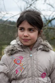 Hanadi (Sue Mossbauer) aus Syrien muss sich im Südschwarzwald zurecht finden.
