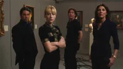 v.li. Eliot Spencer (Christian Kane), Parker (Beth Riesgraf), Nate Ford (Timothy Hutton) und Sophie Devereaux (Gina Bellmann)