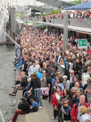 Eine Menge Besucher beim Hamburger Hafengeburtstag.