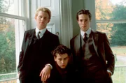 v.l.n.r. Maurice (James Wilby), Alec (Rupert Graves) und Clive (Hugh Grant).