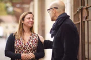 Katie Parla (l.) und Stanley Tucci (r.) in Testaccio, Rom   +++