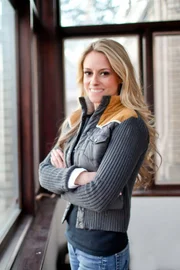 Nicole Curtis