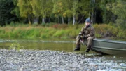 Gage Hoffman wartet darauf, dass sein Bruder zu ihrem Boot zurückkommt. (National Geographic)